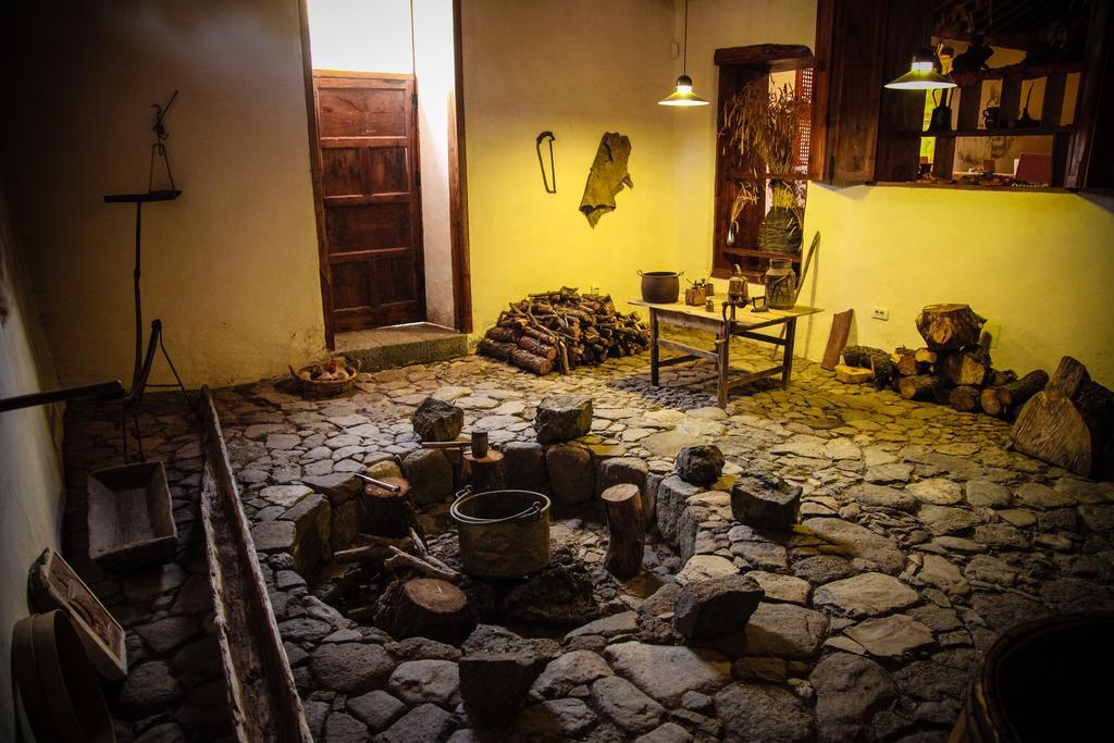 La Casona Del Patio Hotel ซานติอาโก เดล เตเด ภายนอก รูปภาพ