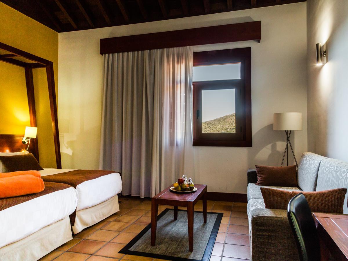 La Casona Del Patio Hotel ซานติอาโก เดล เตเด ภายนอก รูปภาพ